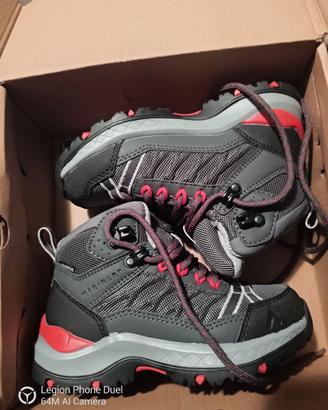 Scarponcini tg 28 bambino neve trekking nuovi
