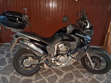 transalp 700