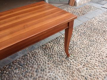 tavolo in legno massello di noce