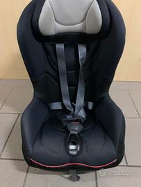 Seggiolino Chicco isofix a tre punti