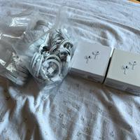 Air pods e caricatori