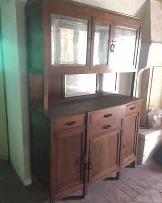 Vecchia Credenza