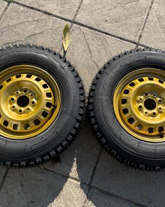 2 GOMME Panda 141 Tassellati e CHIODATI NUOVE
