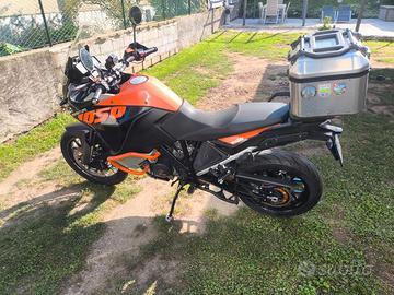 KTM 1050 ADVENTURE