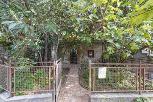 Casa indipendente di 110 m² con 3 locali e posto a