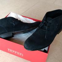 Scarpe FERRARI  numero 32