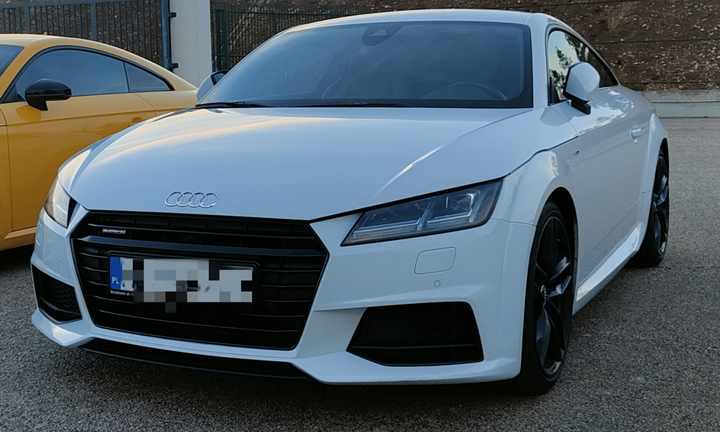 Audi TT mk3 S line