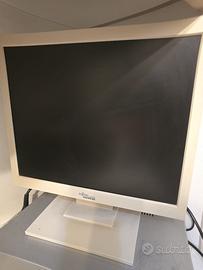Monitor PC LCD 17" Fujitsu Siemens SCENICVIEW
