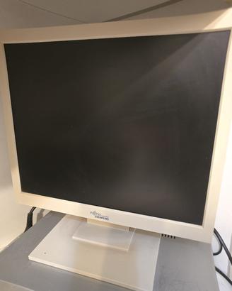 Monitor PC LCD 17" Fujitsu Siemens SCENICVIEW