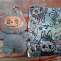 Labubu Exciting Macaron Raro Occhi multicolore 