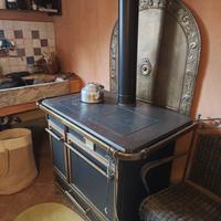 Cucina a legna, stufa putagè Godine