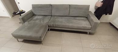 Divano con chaise long modello MOOD