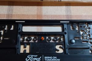 portatarga e lampadine Ford Fiesta 