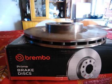 dischi freno anteriori Brembo 