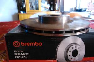 dischi freno anteriori Brembo 