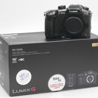 FOTOCAMERA DIGITALE MIRRORLESS PANASONIC GH5.CORPO