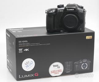 FOTOCAMERA DIGITALE MIRRORLESS PANASONIC GH5.CORPO
