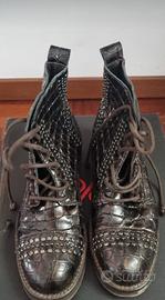 Stivali donna con borchie