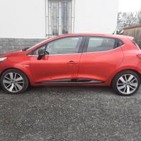 RENAULT Clio 4ª serie - 2014
