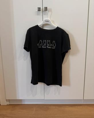 T-shirt nera con gatti shein taglia S