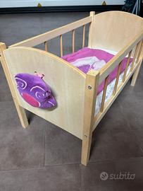 Lettino per bambole in legno
