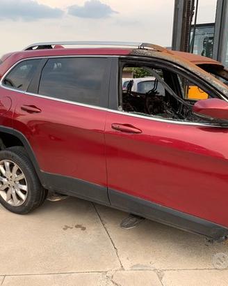 Jeep Cherokee 19