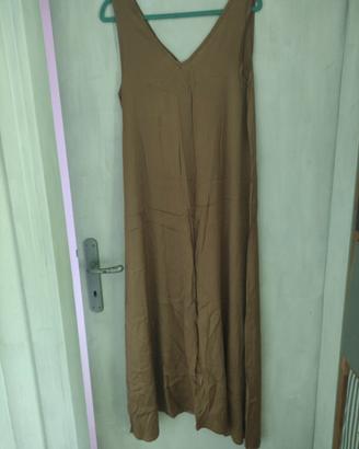 Vestito smanicato 