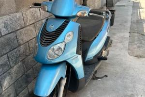 Piaggio Carnaby 125cc