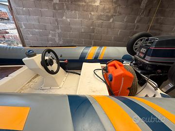 Gommone Marlin 3.80 con motore evinrude 20cv