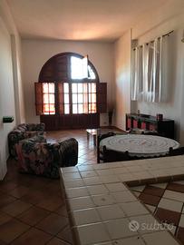 Appartamento piano terra locasi a S.A.li Battiati