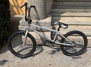 Bici BMX come nuova