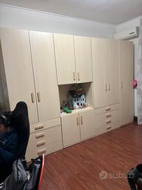 Armadio 7 ante ribere sbiancato