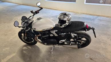 Triumph Speed Twin 1200
