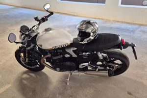 Triumph Speed Twin 1200