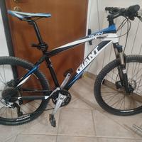 MTB GIANT 26