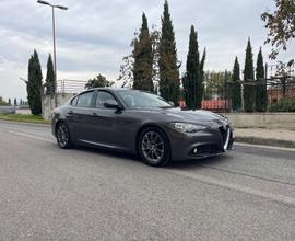 Alfa Romeo Giulia 2.2 Turbodiesel 150 CV AT8 Busin