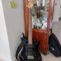 chitarra eletronica yamaha ERG 121