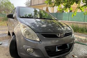 HYUNDAI i20 - 2009