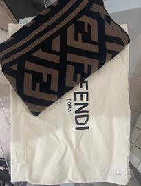 Sciarpa Fendi