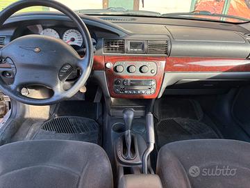 Chrysler SEBRING 2.7 V6 24V cat LX