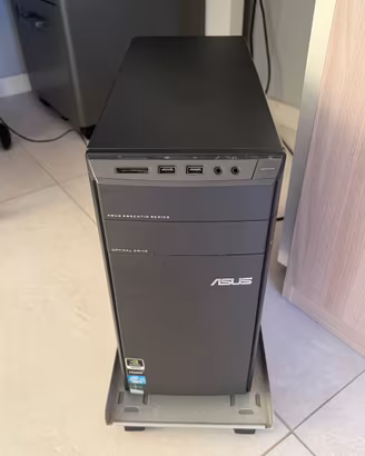 PC Desktop ASUS Essentio CM6340 (Intel Core i7-37)