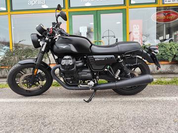 Moto Guzzi V7 III Stone