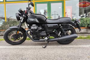 Moto Guzzi V7 III Stone