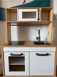 Cucina Ikea per bambini