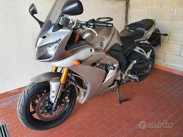 Yamaha FZS 1000 Fazer - 2006
