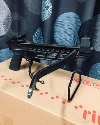 Balestra pistola nera