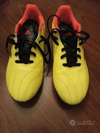 scarpe da calcio  numero 38.5