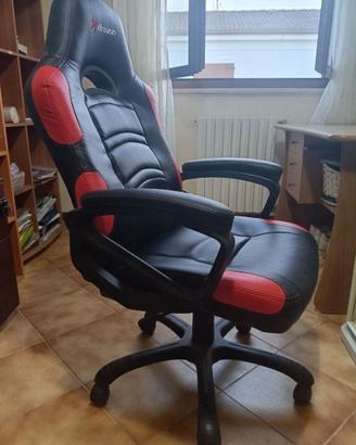 Poltrona ergonomica per giochi online
