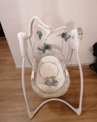 sdraiata altalena elettrica bambino