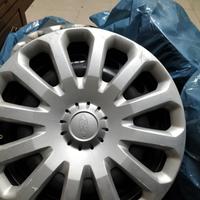 Cerchi in ferro e copricerchi Ford da 15'